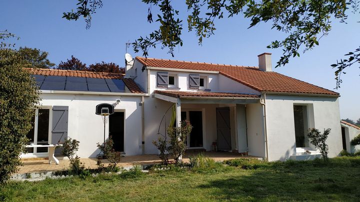 Estimatif du montant des travaux de rénovation intérieure et extérieure d'une maison à Corsept près de Saint Brévin les Pins